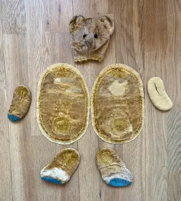 Kaisukaru parandatud osad enne kokkupanekut